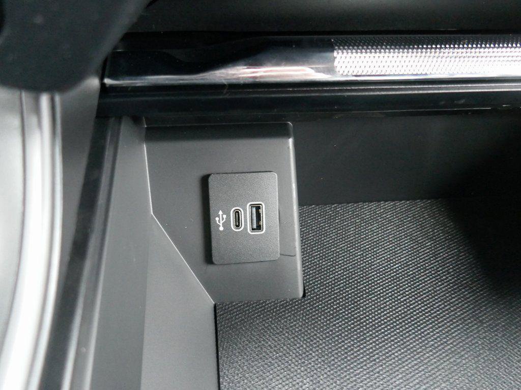 New 2026 Ford F150 Lariat image 21