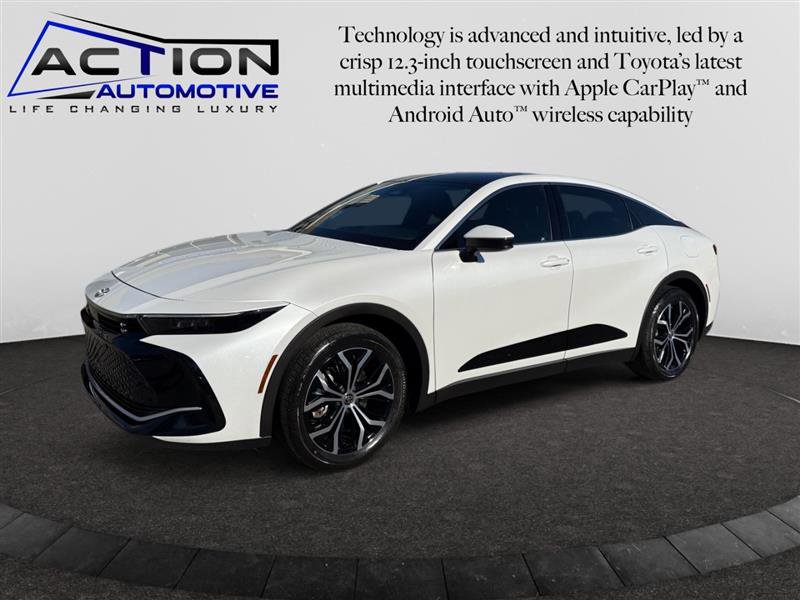 Used 2023 Toyota Crown image 4