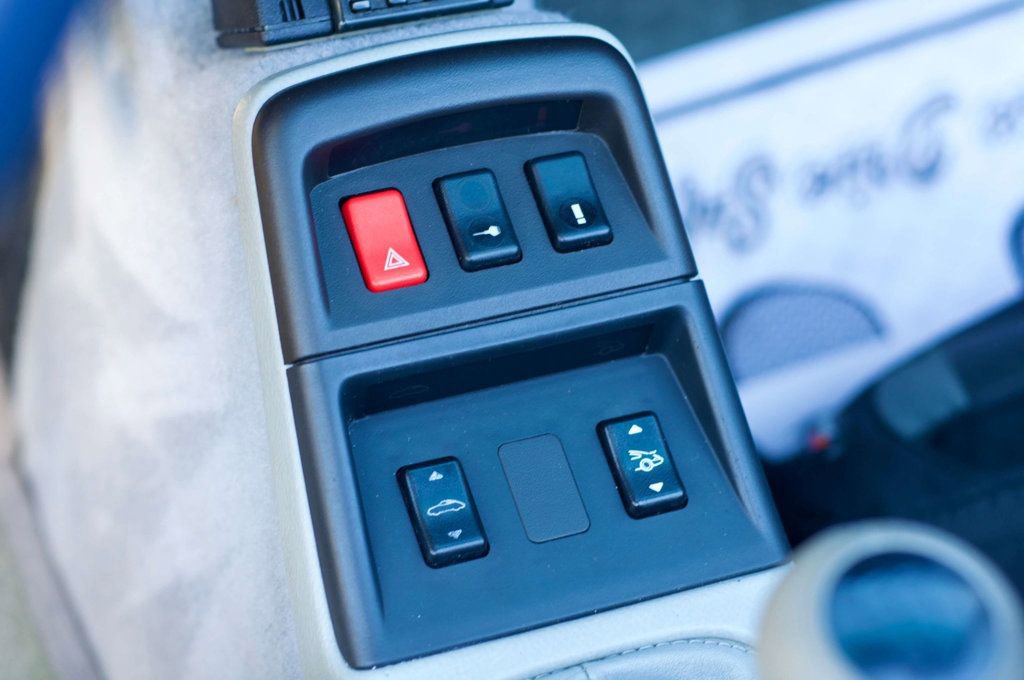 Used 1995 Porsche 911 Carrera image 40