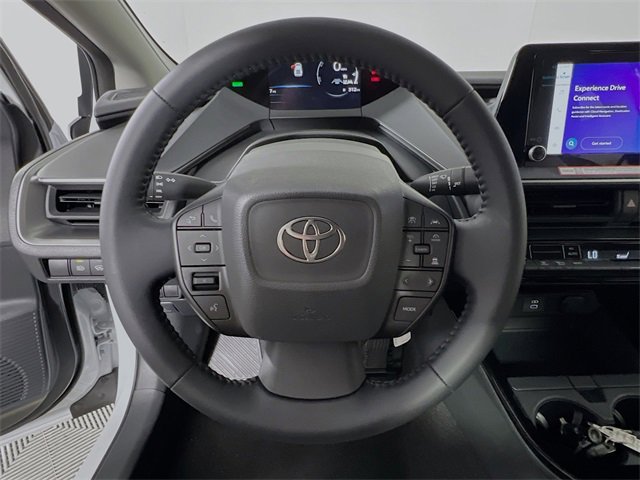 New 2026 Toyota Prius LE image 15