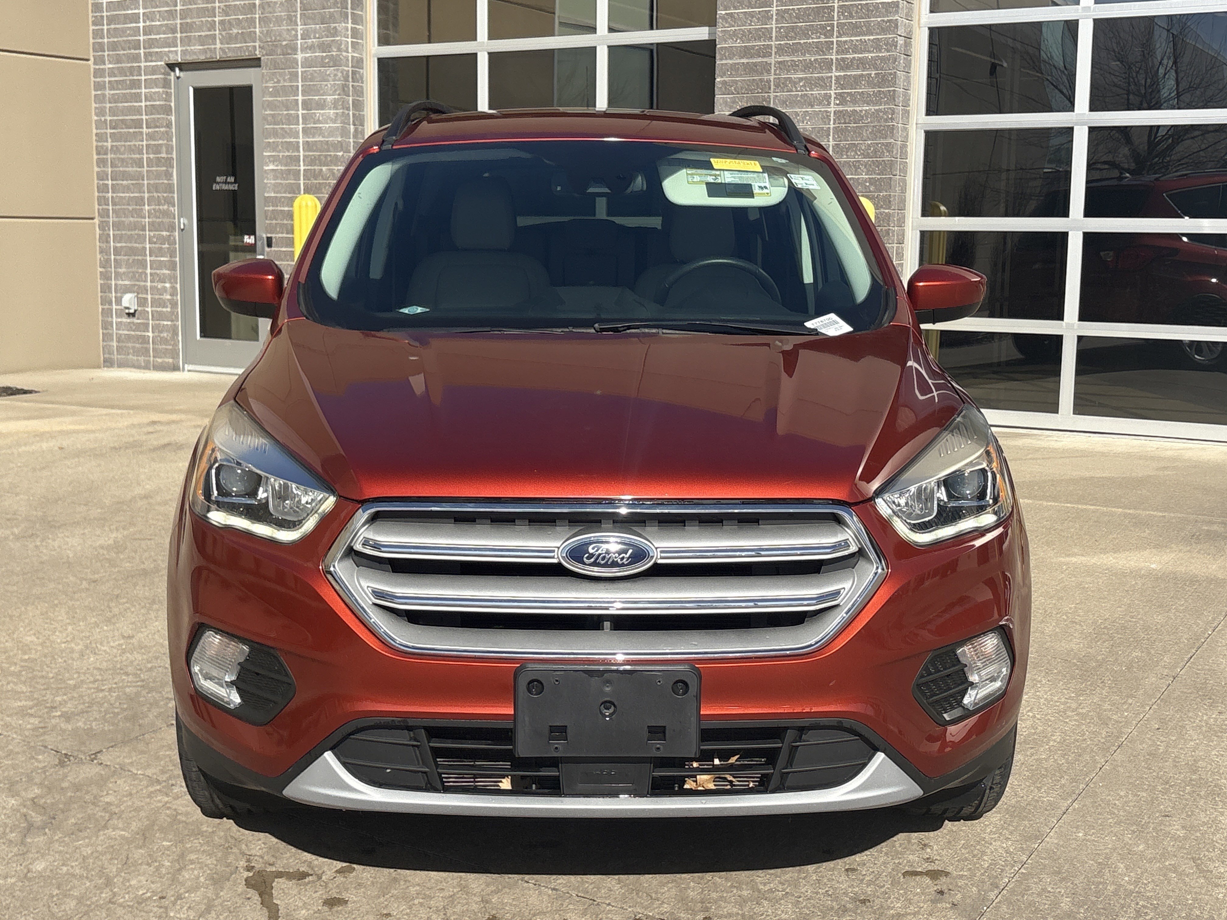 Used 2019 Ford Escape SEL image 3