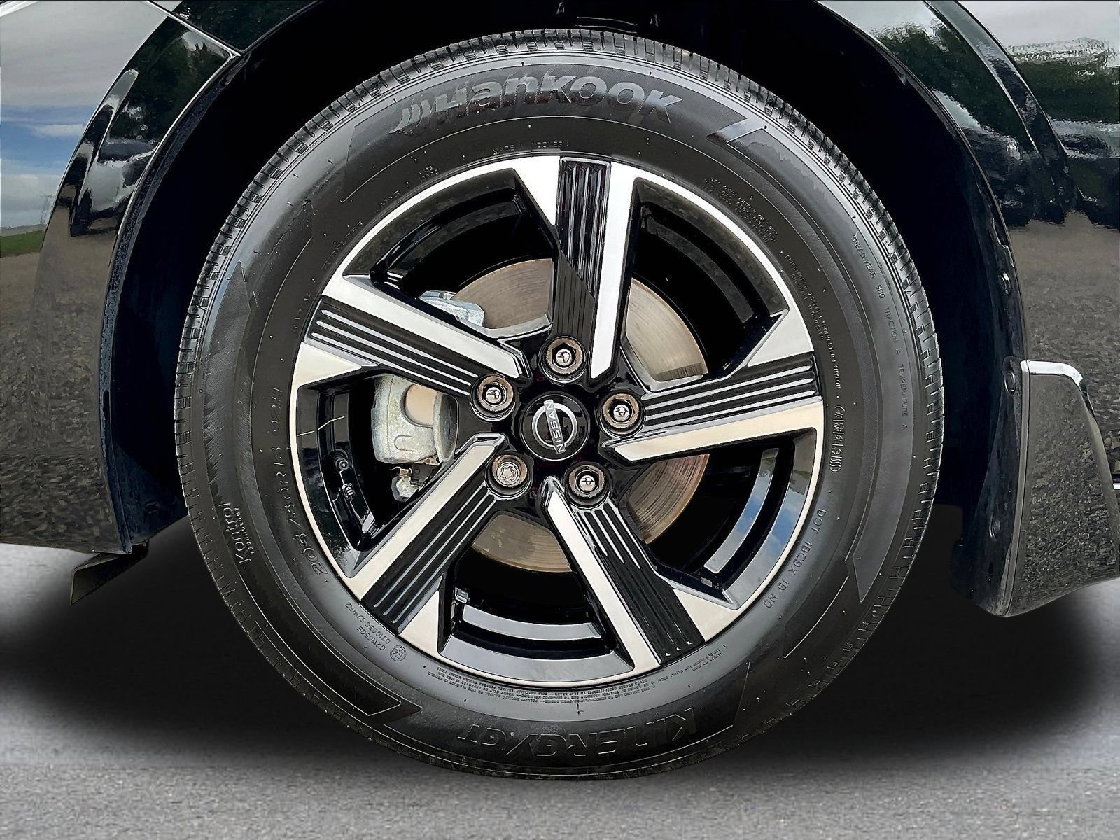 Certified 2025 Nissan Sentra SV FWD image 34