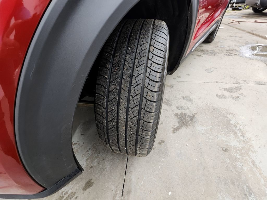 Used 2021 Ford Explorer Limited w/ Equipment Group 301A image 46