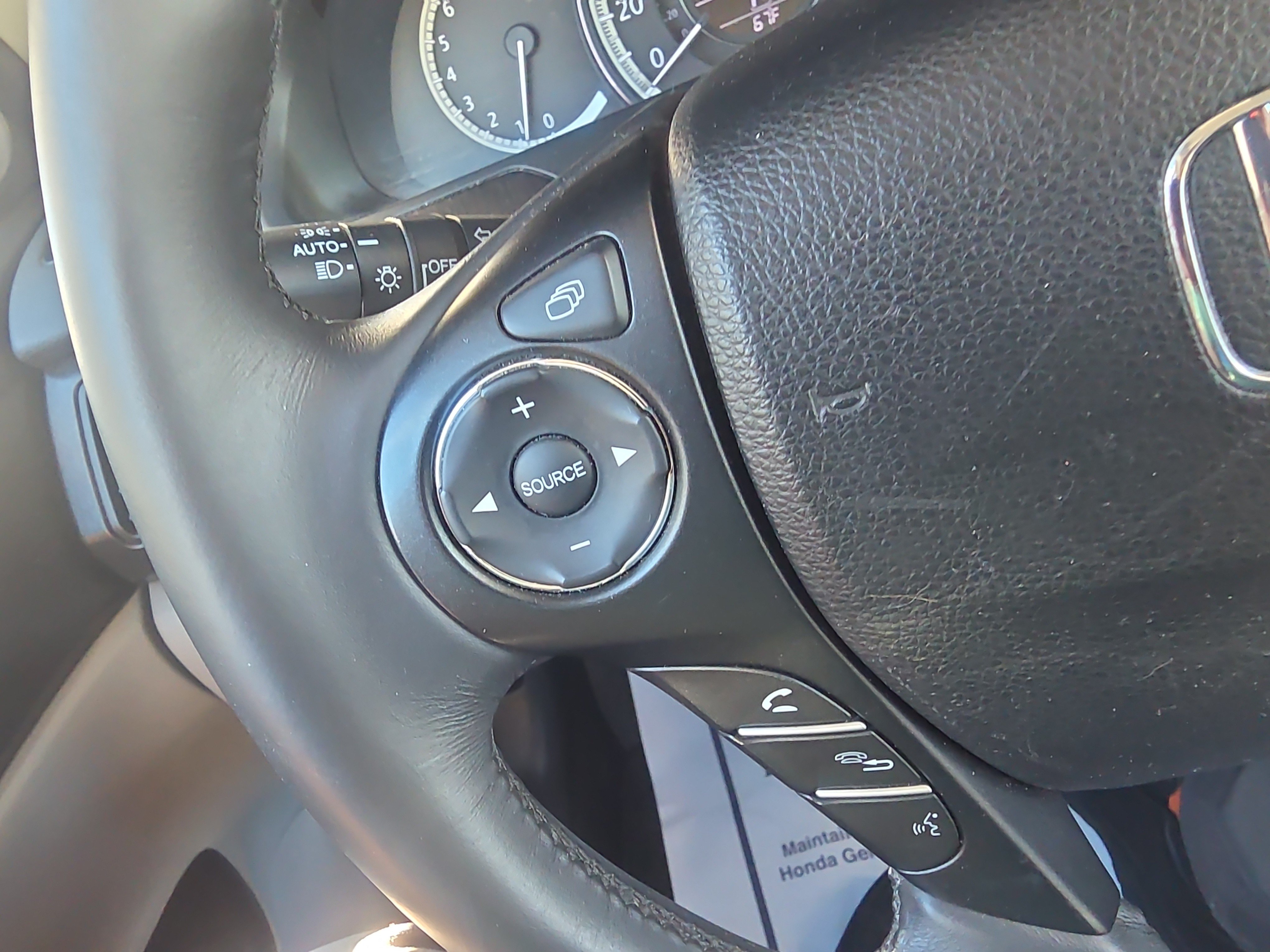 Used 2015 Honda Accord EX-L image 30