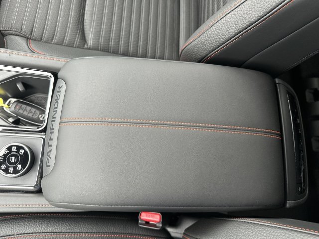 New 2026 Nissan Pathfinder Rock Creek AWD/4WD image 25