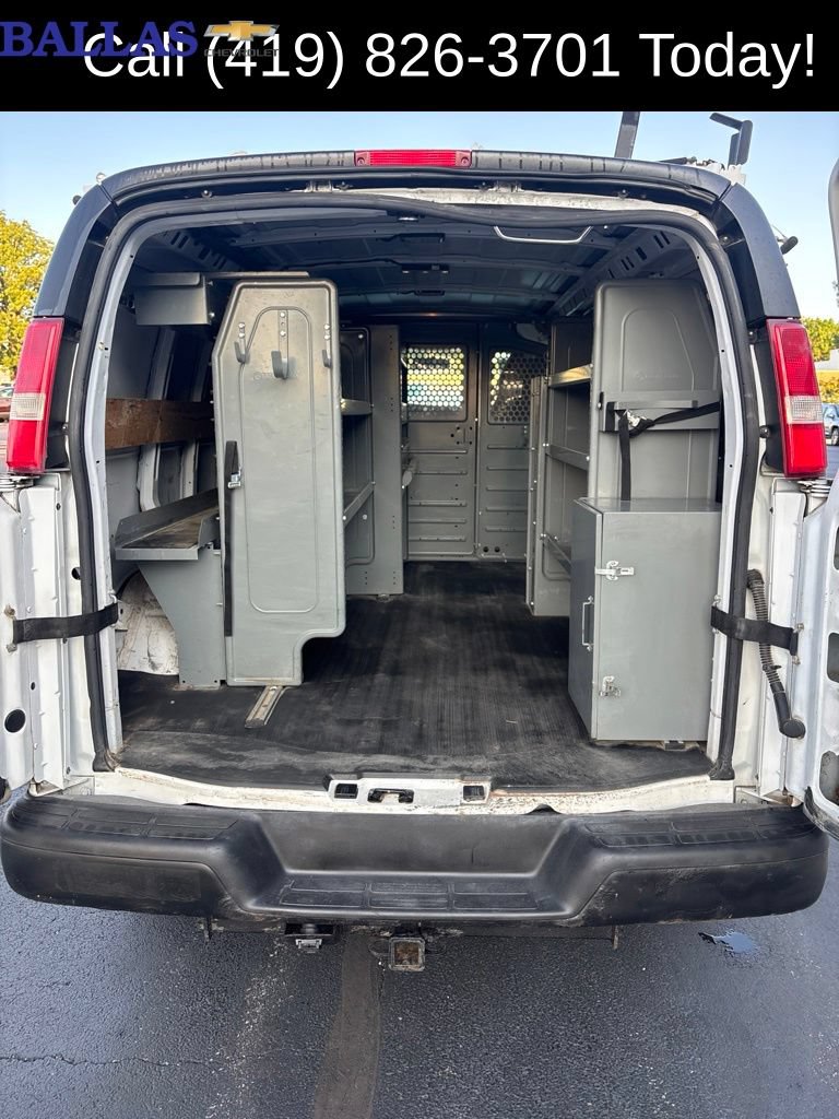 Used 2015 Chevrolet Express 2500 RWD image 11
