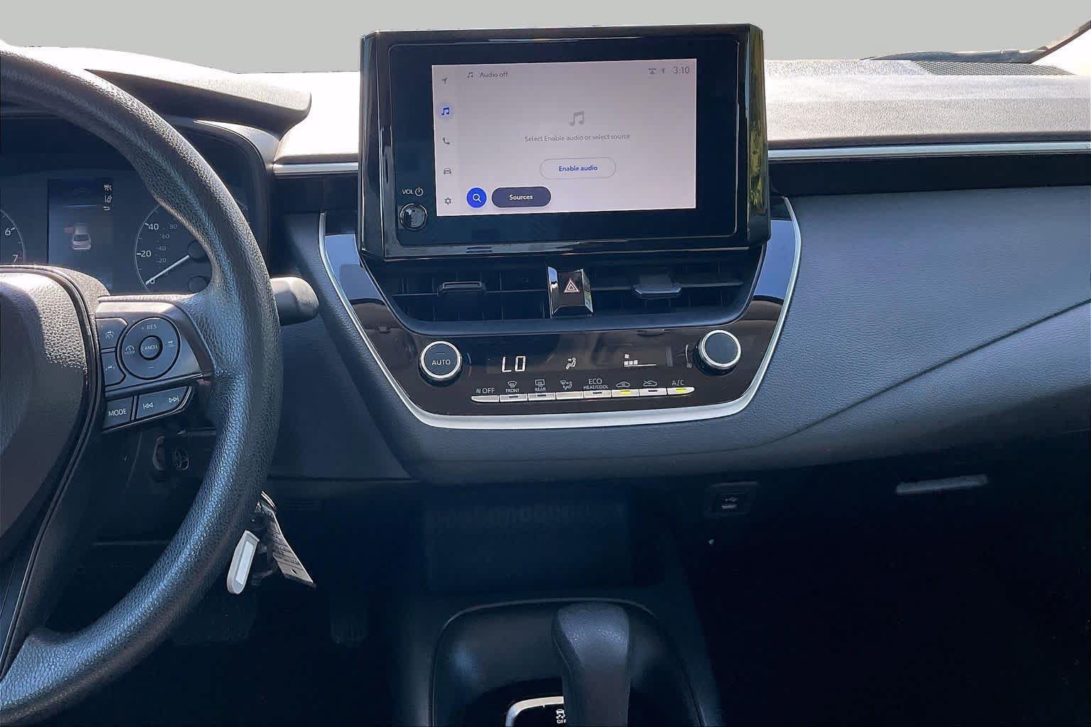 Used 2025 Toyota Corolla LE FWD image 7