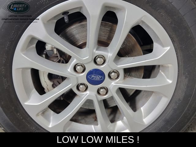 Used 2022 Ford Escape SE w/ Cold Weather Package FWD image 13