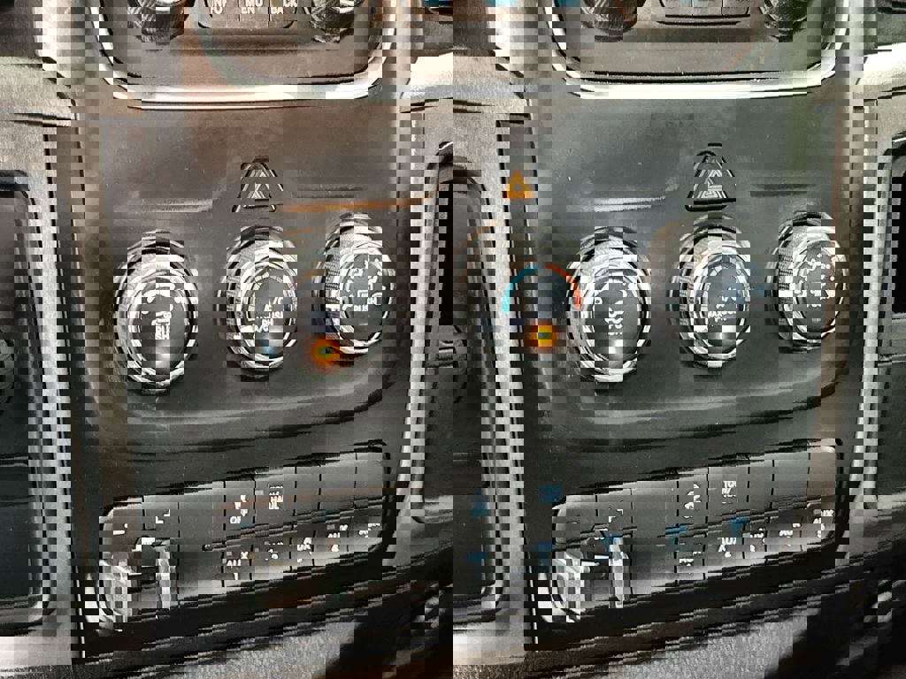 Used 2017 RAM 4500 Tradesman image 20