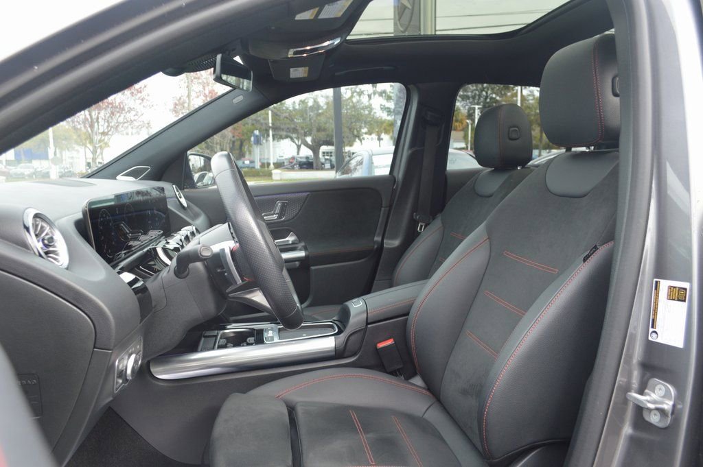 Certified 2025 Mercedes-Benz GLA 250 GLA 250 image 5