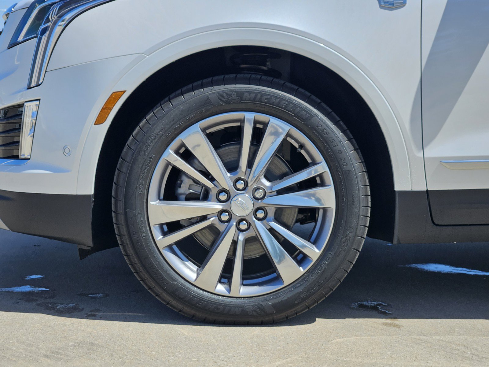New 2026 Cadillac XT5 Premium Luxury w/ Driver Assist Package FWD image 7