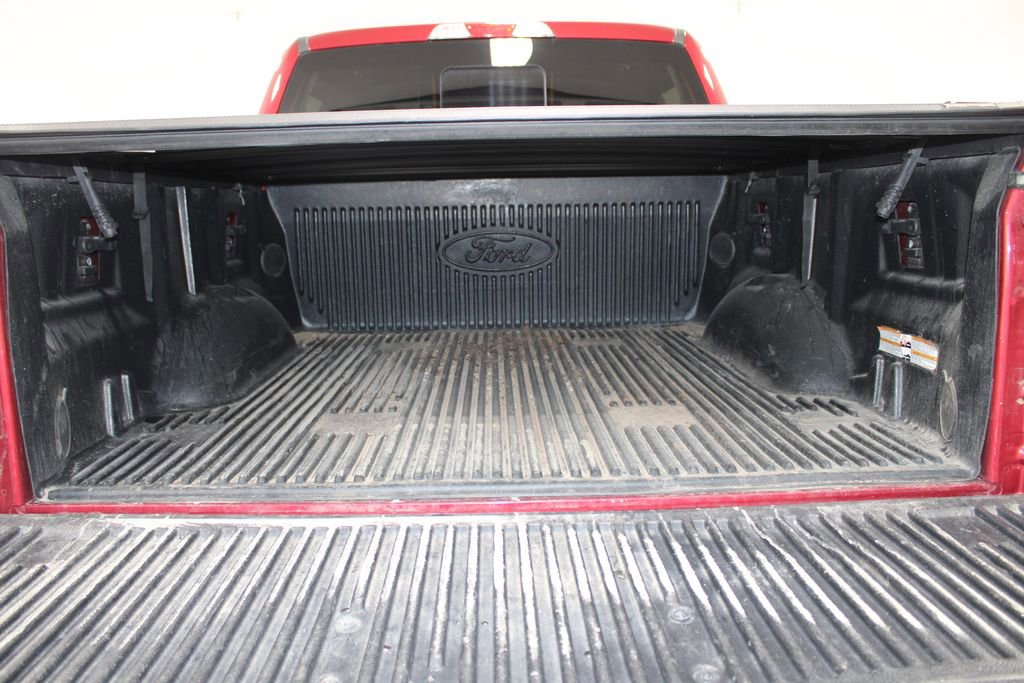 Used 2015 Ford F150 XLT w/ Equipment Group 302A Luxury image 17