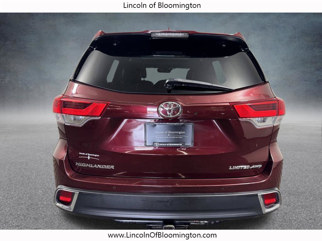 Used 2018 Toyota Highlander Limited Platinum AWD/4WD image 6