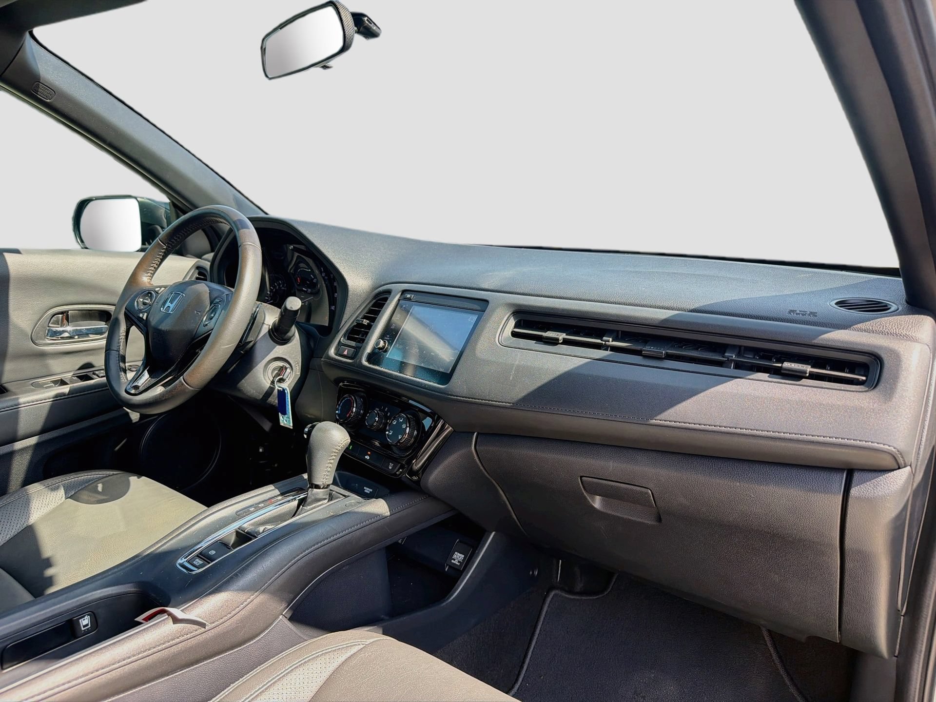 Used 2019 Honda HR-V Sport image 28