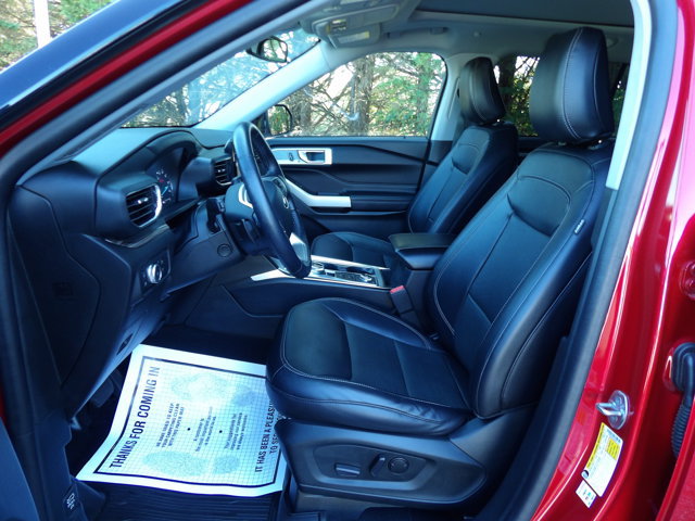 Used 2021 Ford Explorer Limited w/ Hybrid Equipment Group 310A AWD/4WD image 21