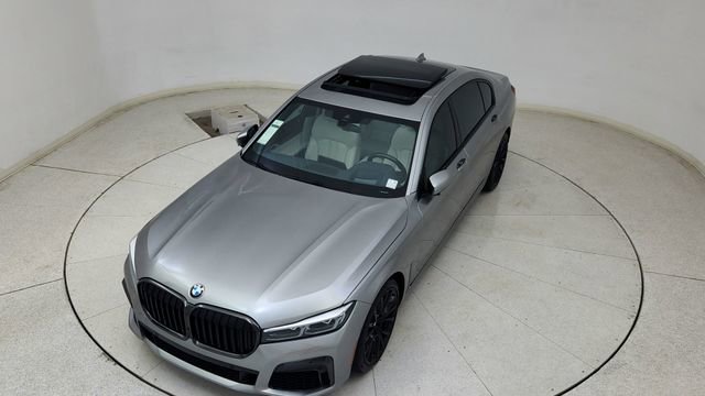 Used 2022 BMW 740i xDrive w/ M Sport Package image 84
