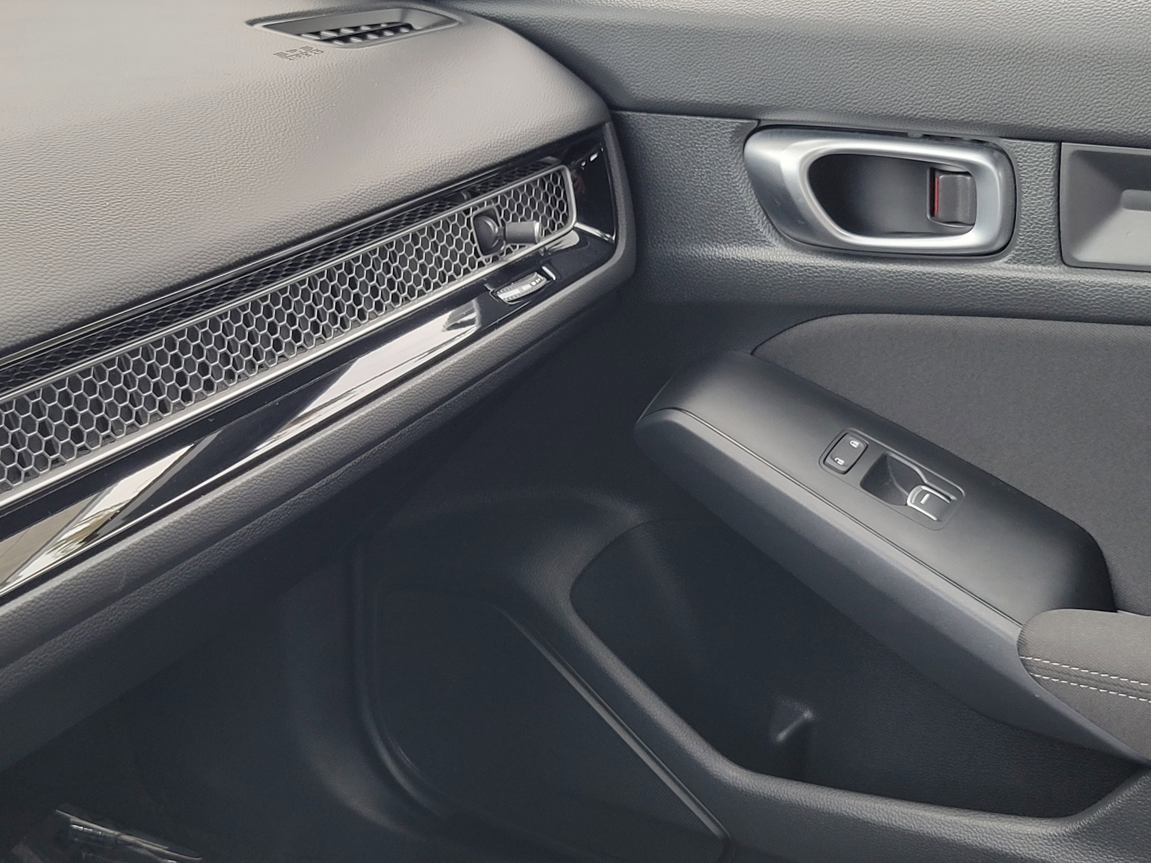 Certified 2023 Honda Civic Sport image 27