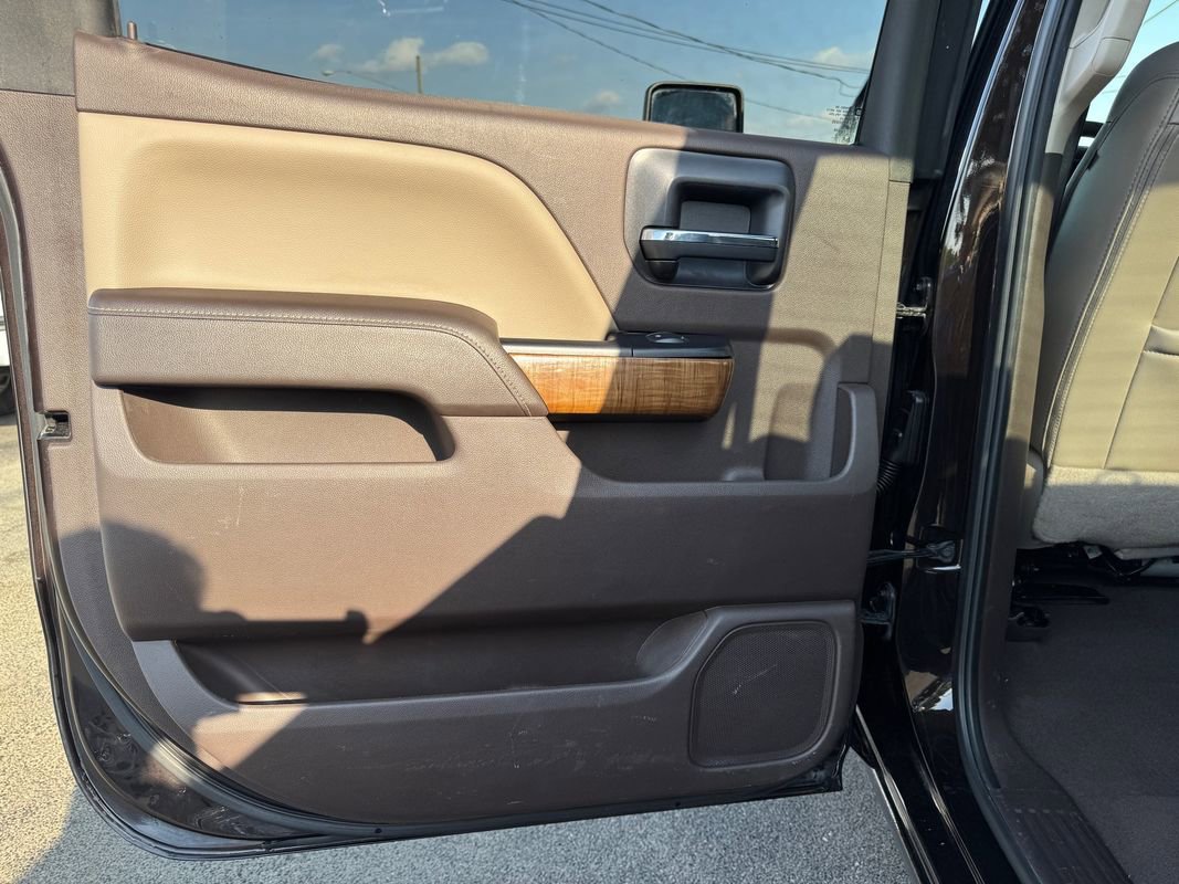 Used 2019 GMC Sierra 2500 SLT w/ Duramax Plus Package image 22