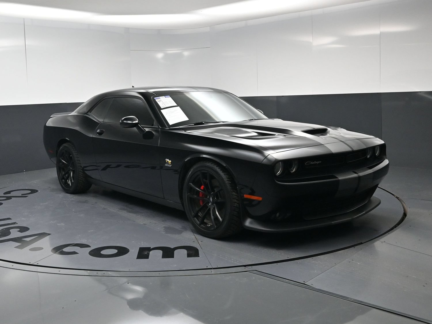 Used 2021 Dodge Challenger R/T Scat Pack RWD image 2