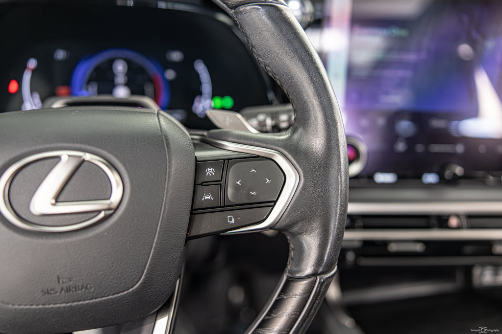 Used 2023 Lexus RX 350 AWD w/ Cold Area Package image 26