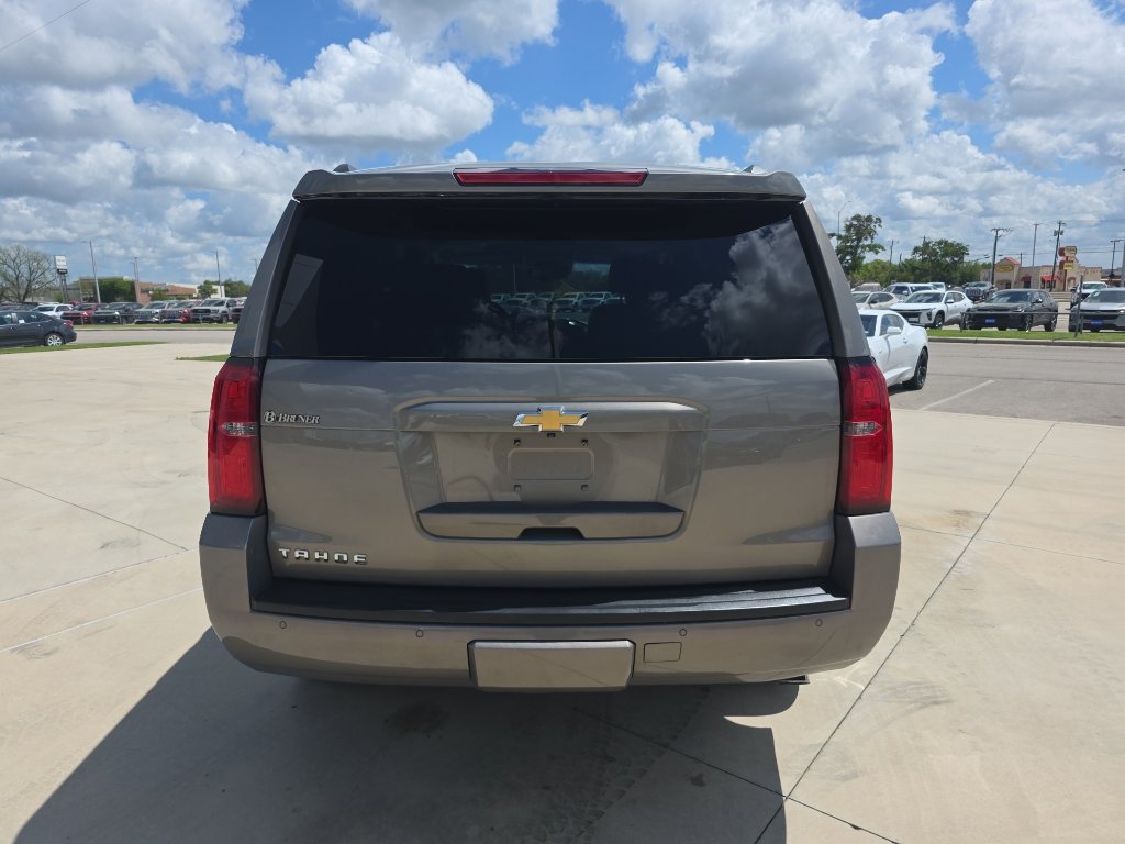 Used 2018 Chevrolet Tahoe LT w/ LT Signature Package image 18