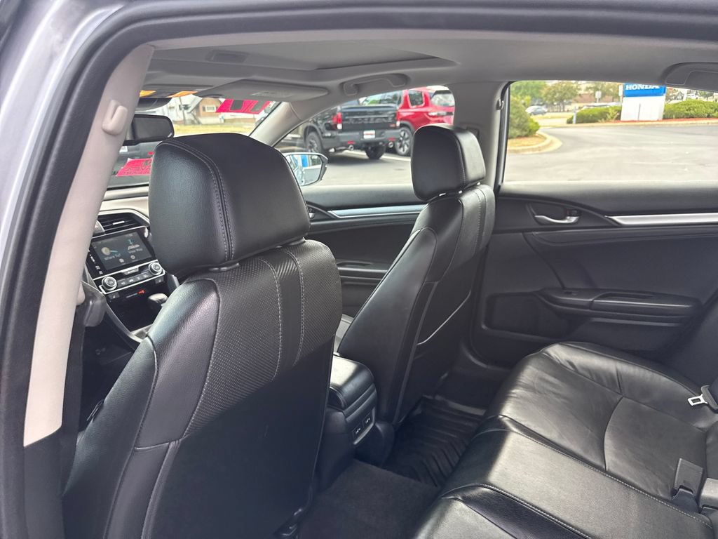 Used 2017 Honda Civic Touring image 21