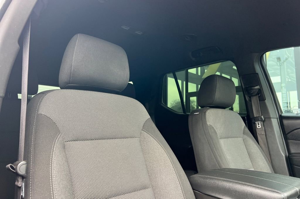 Used 2023 Chevrolet Traverse LT image 22