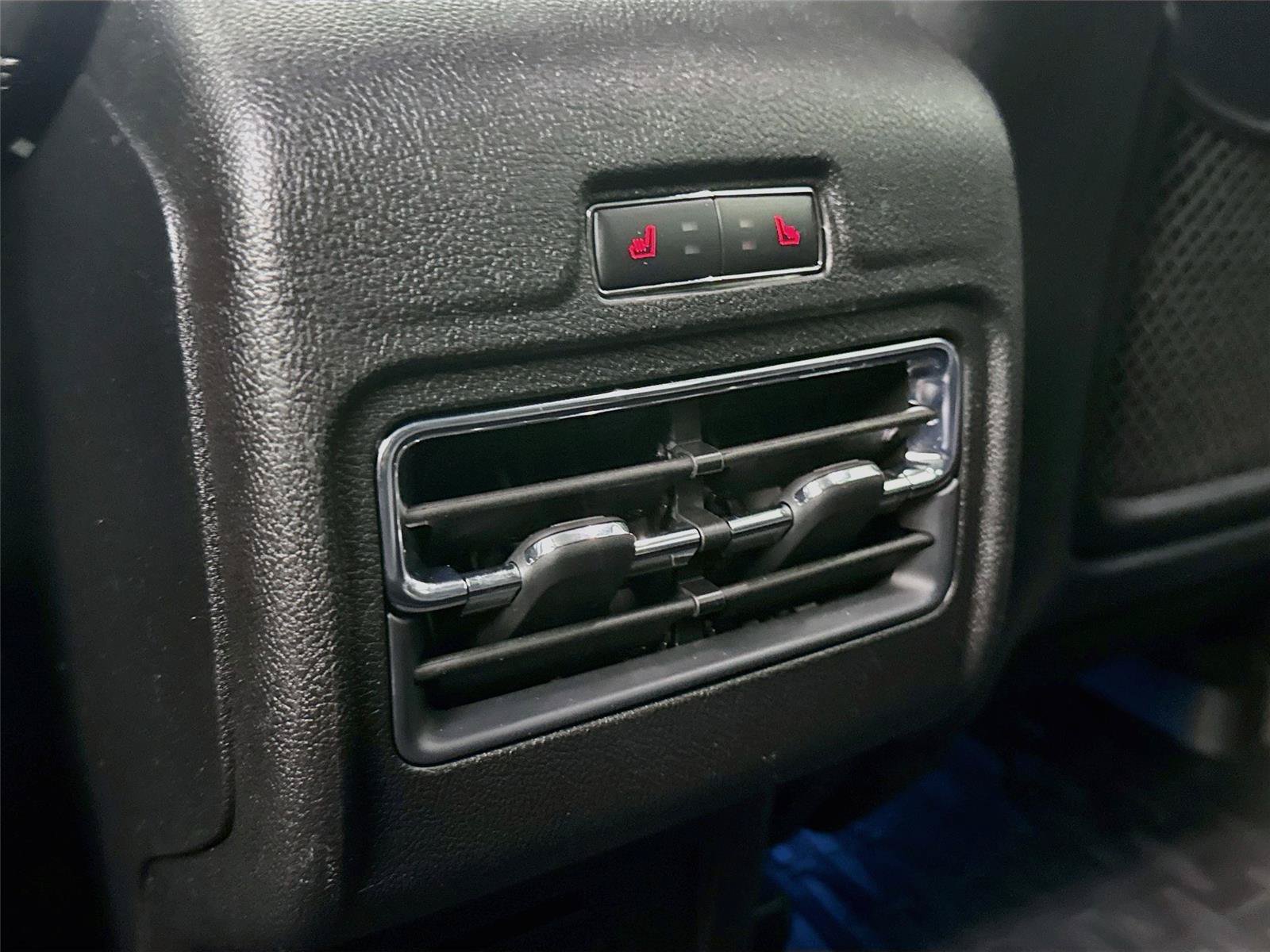Used 2022 Lincoln Corsair AWD w/ Premium Package image 27