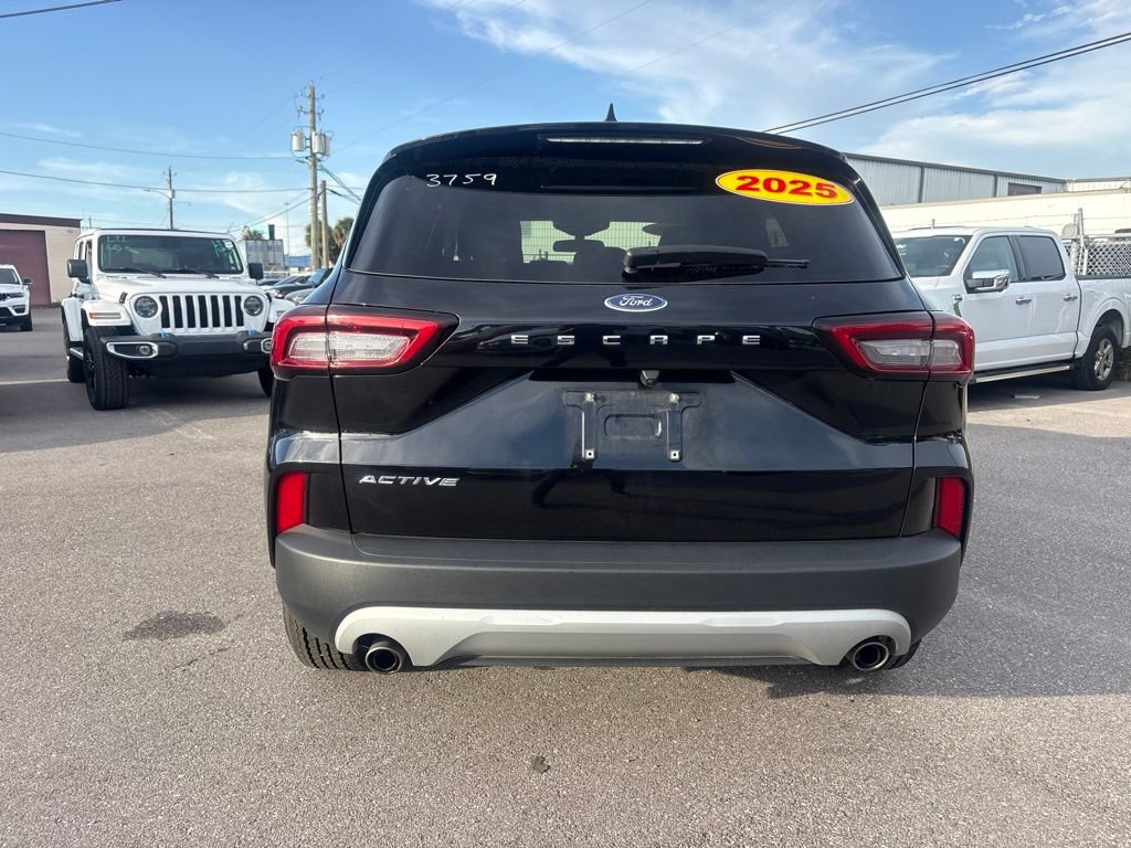 Used 2025 Ford Escape Active FWD image 4