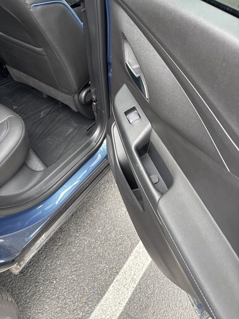 Used 2025 Buick Envista Sport Touring w/ Convenience I Package image 9