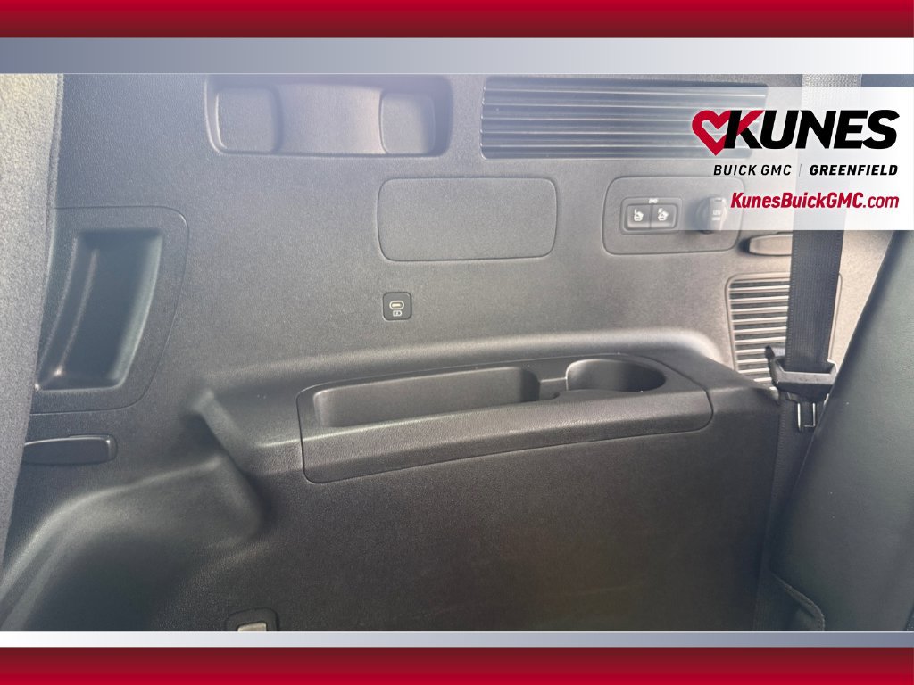 Used 2024 Kia Sorento S FWD image 37