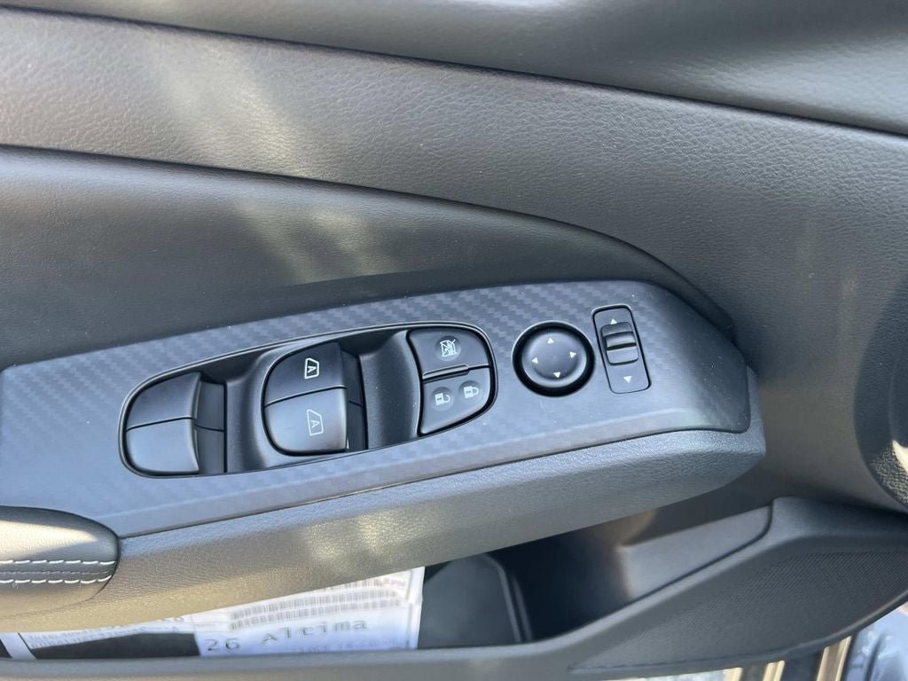 New 2026 Nissan Altima 2.5 SV FWD image 31