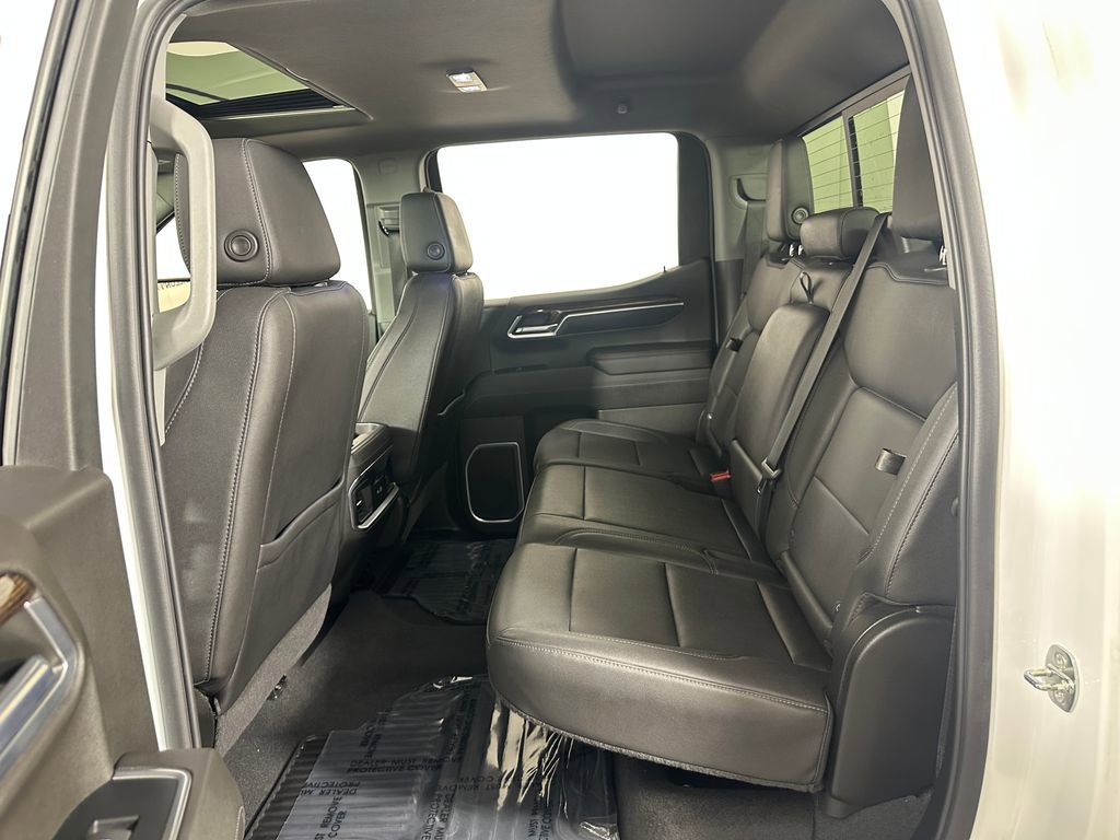 Used 2022 GMC Sierra 1500 Elevation w/ Elevation Premium Package image 22