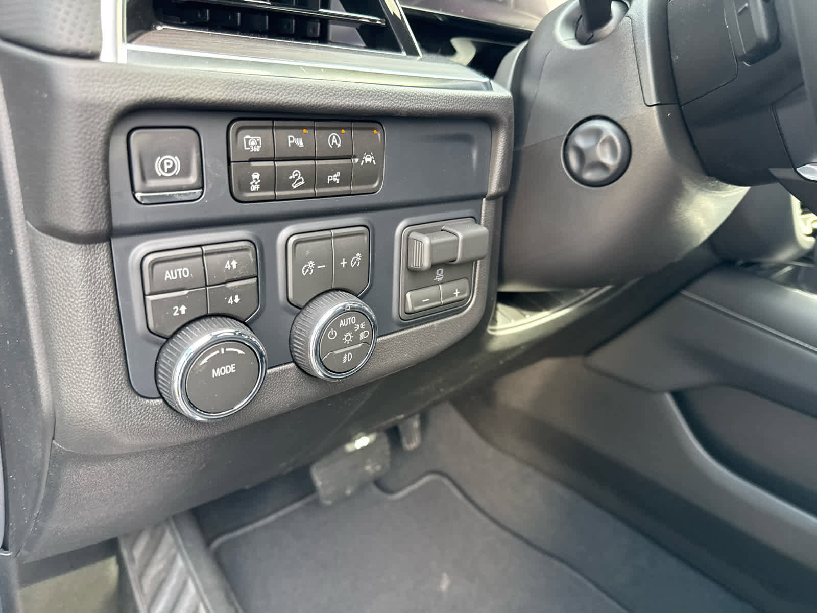 New 2026 Chevrolet Tahoe Premier image 24