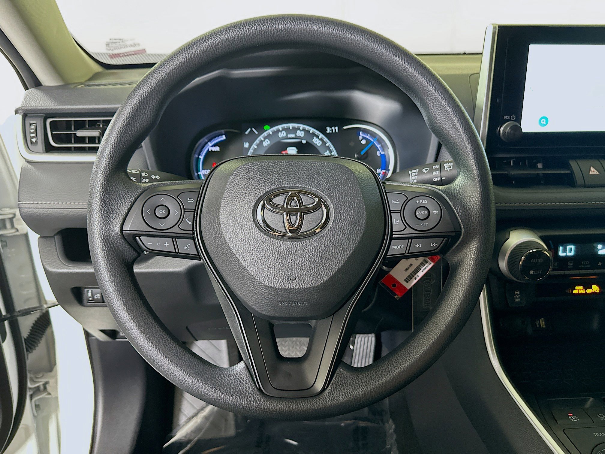 Used 2025 Toyota RAV4 LE image 15