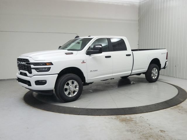 New 2027 RAM 3500 Big Horn AWD/4WD image 4
