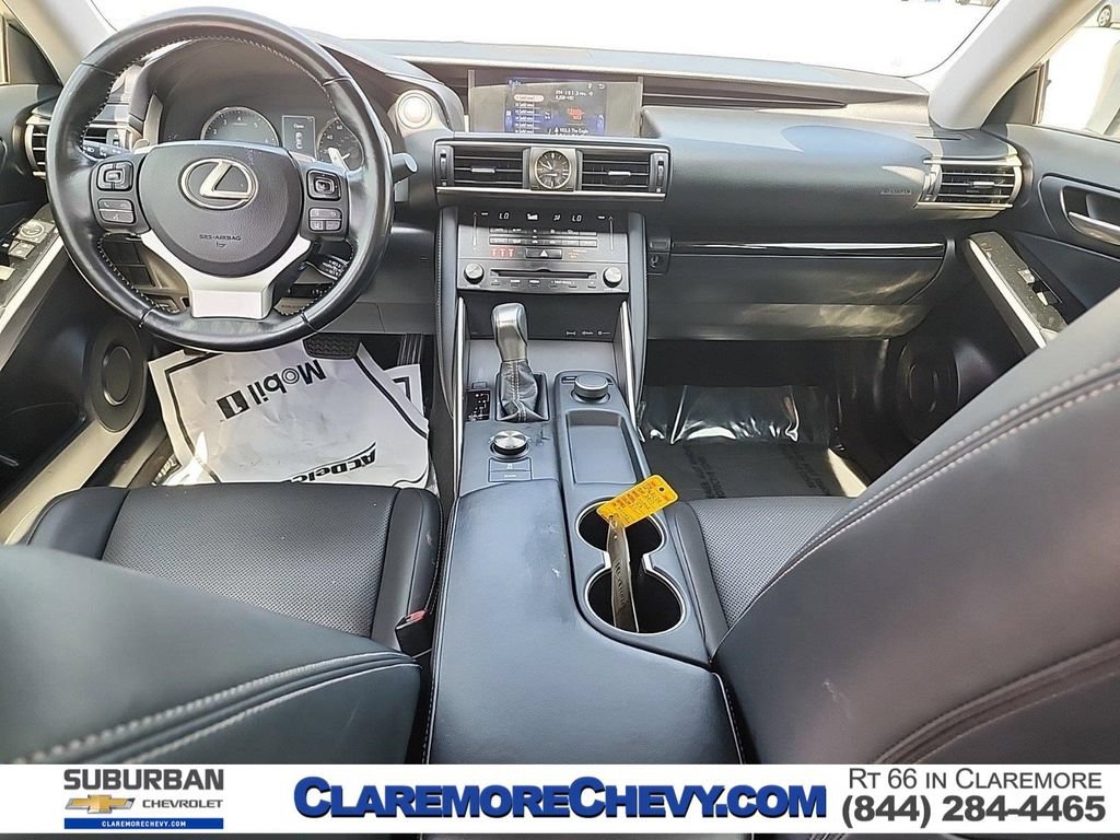 Used 2017 Lexus IS 200t RWD image 23