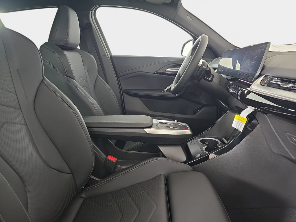 New 2026 BMW X2 xDrive28i w/ Technology Package AWD/4WD image 9