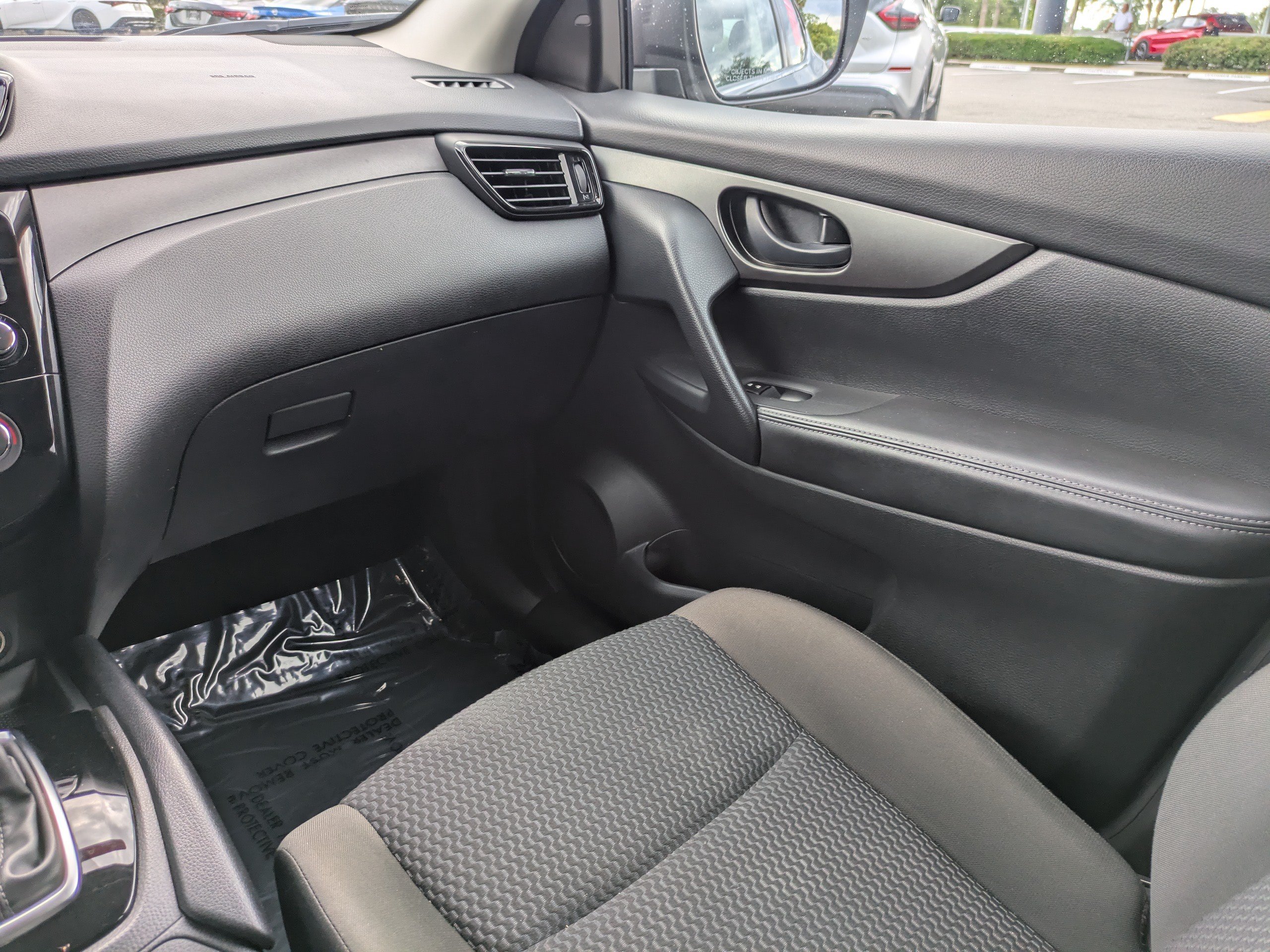 Certified 2021 Nissan Rogue Sport S FWD image 17