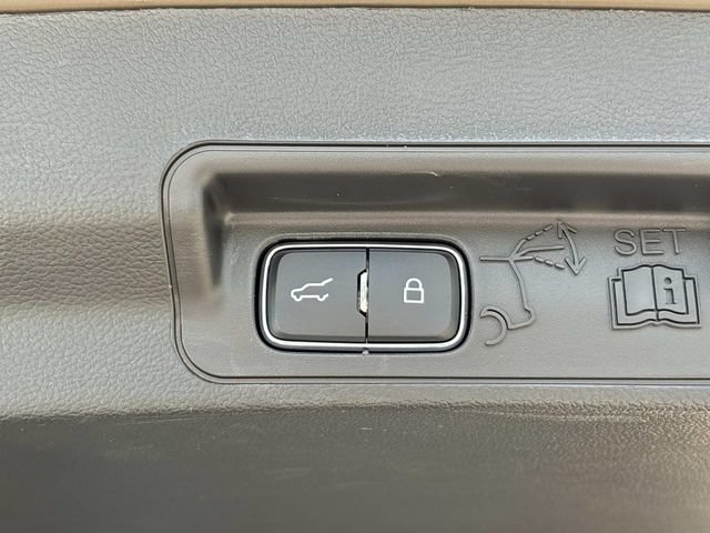 New 2026 Ford Explorer ST-Line AWD/4WD image 13