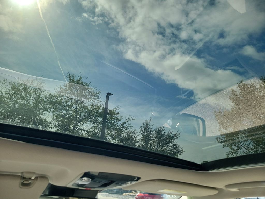 Used 2024 Kia Sorento S w/ Panoramic Sunroof Package image 20