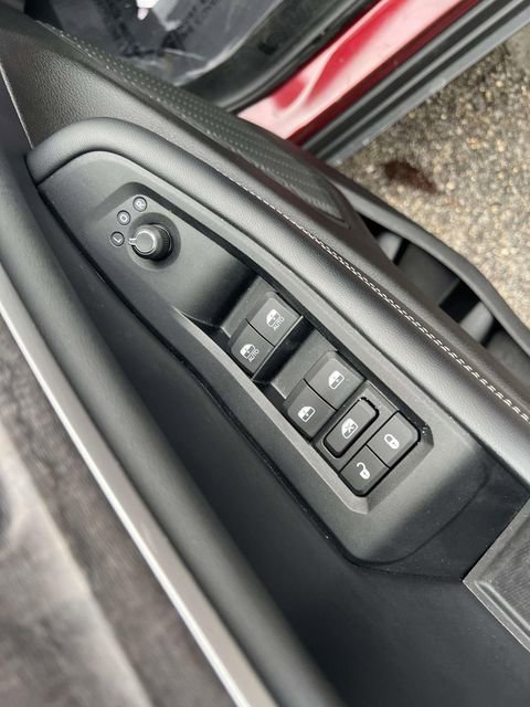 Certified 2023 Jeep Grand Cherokee Limited image 20