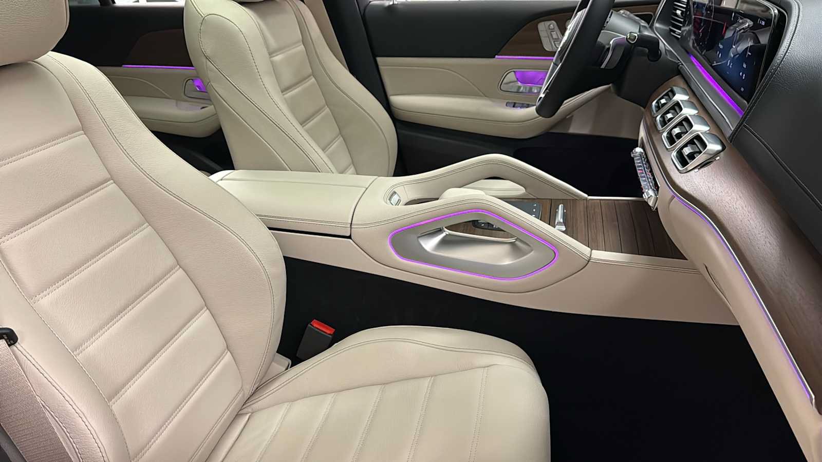 New 2026 Mercedes-Benz GLE 450 4MATIC Coupe image 38