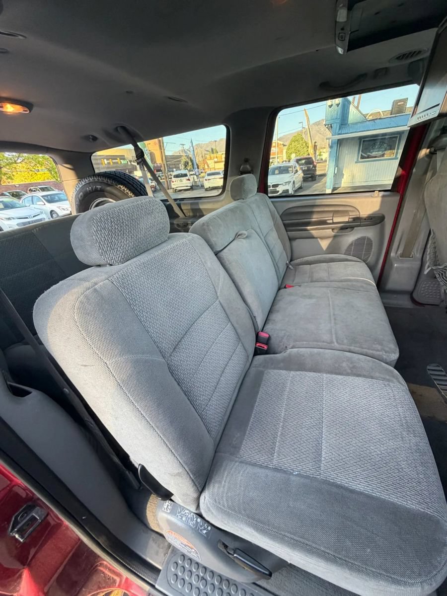 Used 2003 Ford Excursion XLT RWD image 16