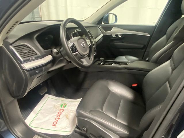 Certified 2025 Volvo XC90 B5 Core image 10