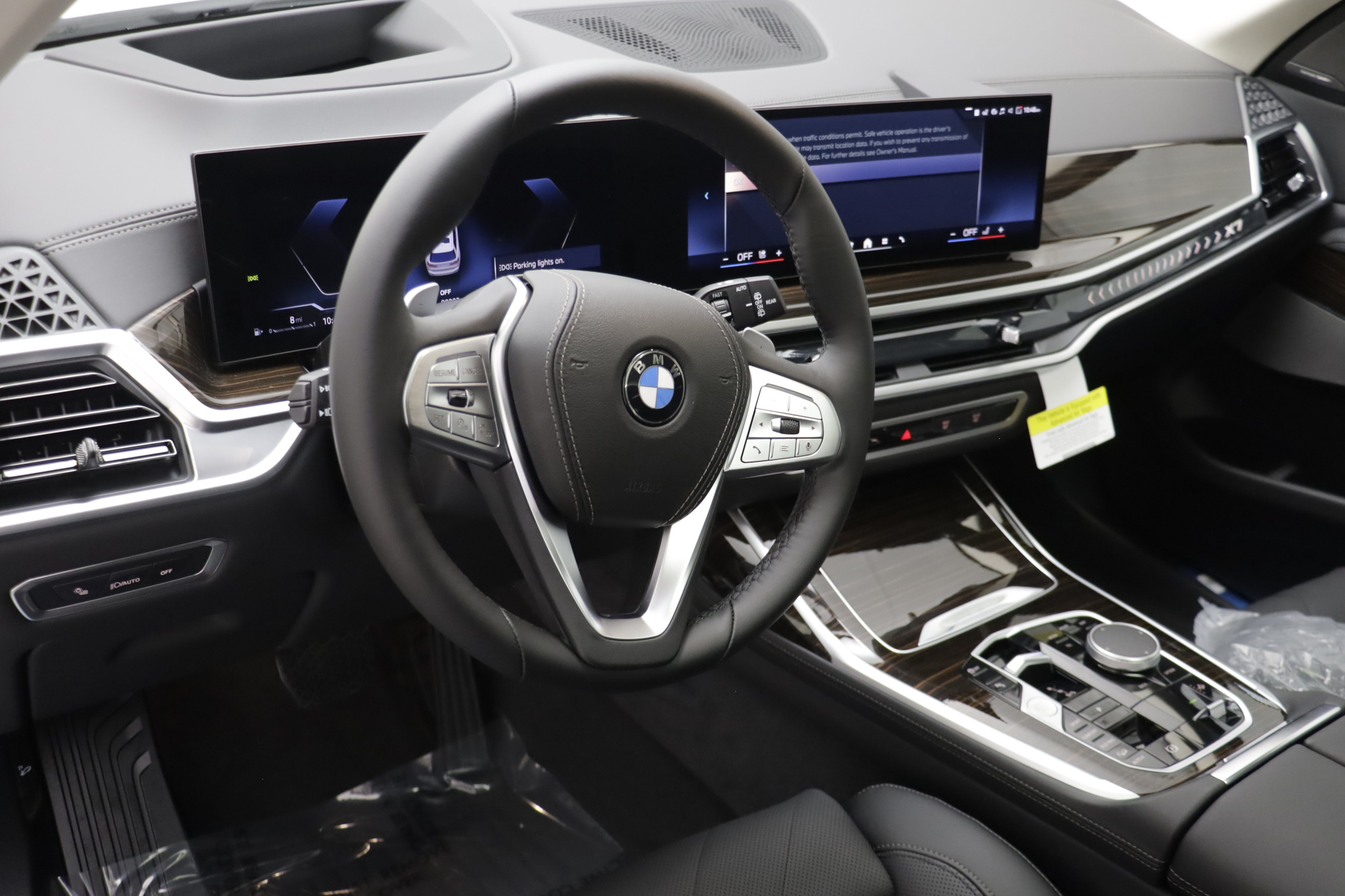 New 2027 BMW X7 xDrive40i AWD/4WD image 7