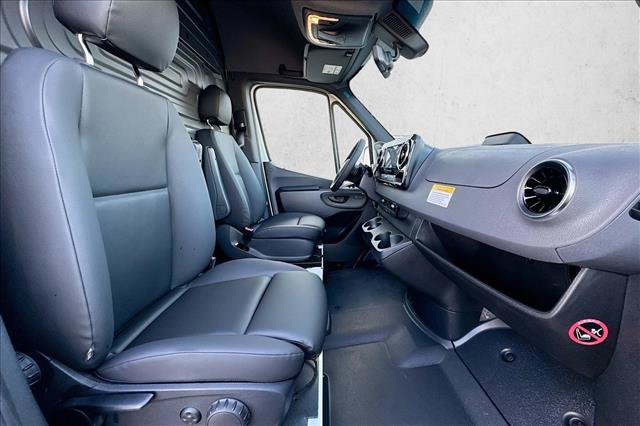 New 2026 Mercedes-Benz Sprinter 2500 image 23