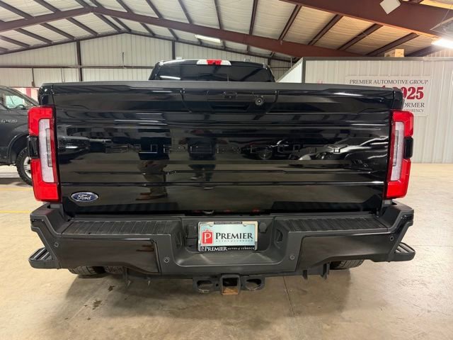 Used 2025 Ford F450 Platinum w/ FX4 Off-Road Package image 7
