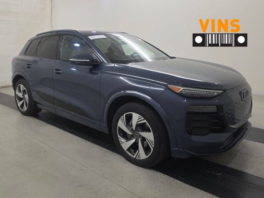 Used 2025 Audi Q6 e-tron Premium Plus w/ Premium Plus