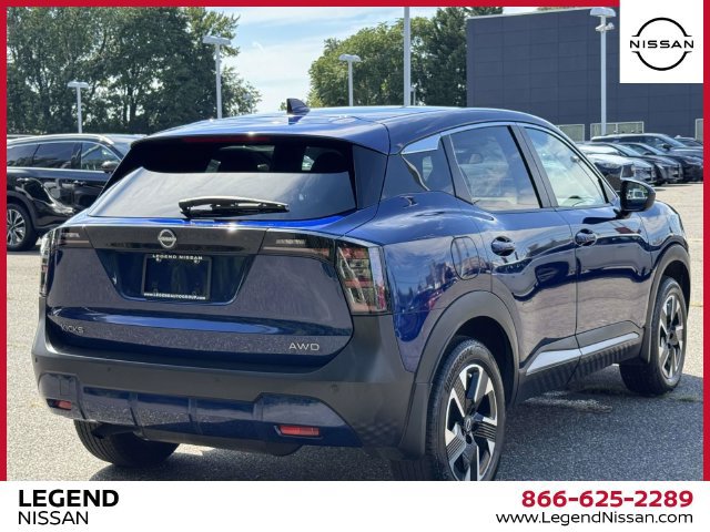Certified 2025 Nissan Kicks SV AWD/4WD image 8